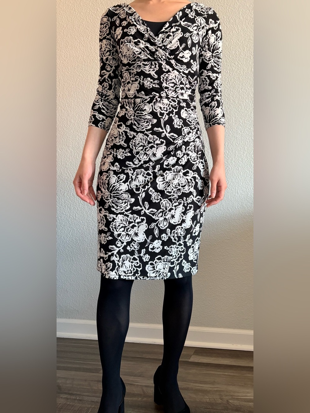 Ralph Lauren - Black and White Floral Midi Dress - Size 2